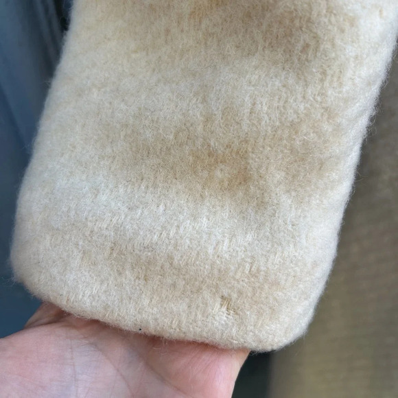 Yves Saint Laurent Jeunesse Vintage Wool Coat, size 2/4 - Picture 9 of 15